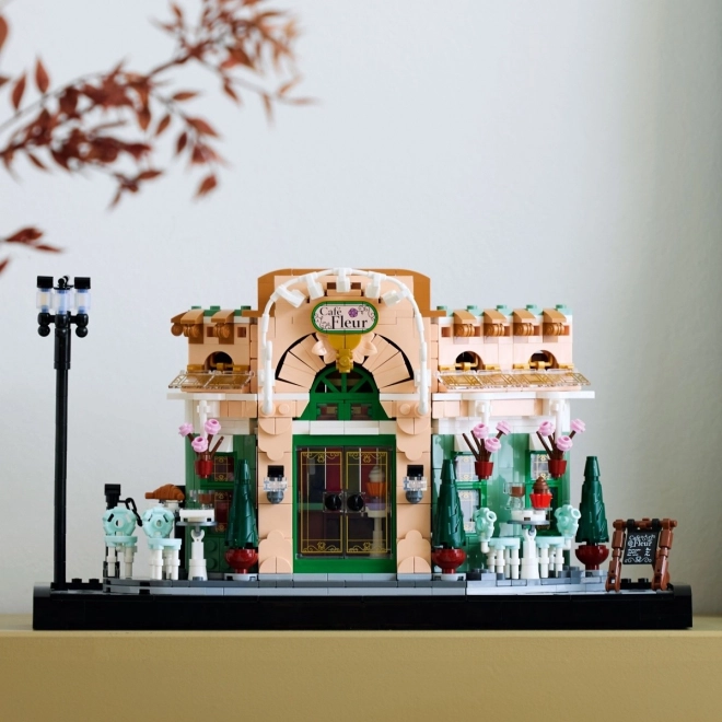 Lego Icons Französisches Café