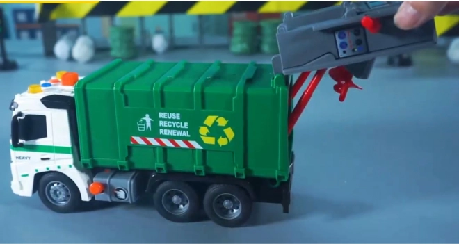 Interaktiver Müllwagen Woopie mit Sound- und Lichteffekten im Maßstab 1:16