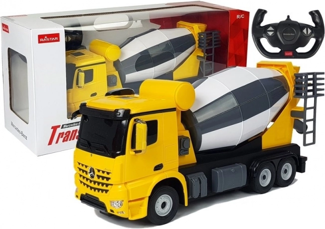 Fernbedienbarer Betonmischer Mercedes-Benz Arocs Rastar 1:14 Gelb