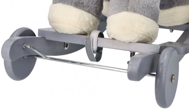 Grauer Schaukelstuhl mit Sitz und Rädern
