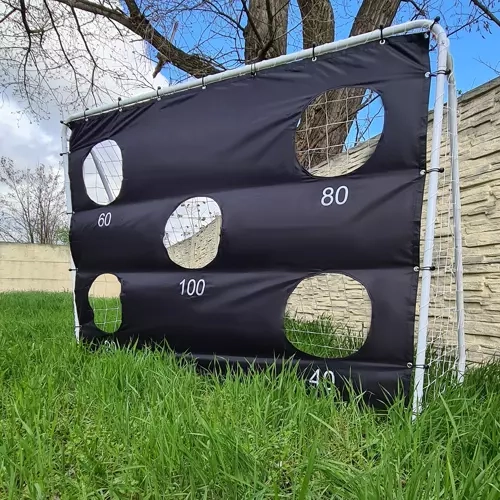 Fußballtor und Trainingsplane Trizand