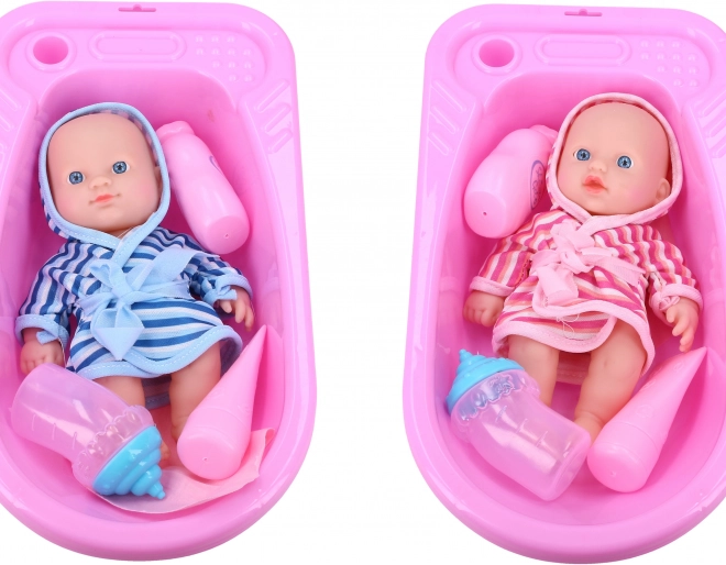 Puppe Baby mit Badewanne