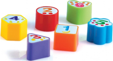 Zahlen und Formen spielerisch lernen
