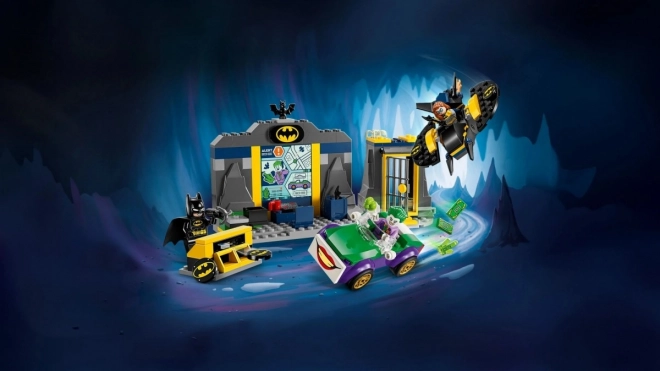 Batman Höhle mit Batman, Batgirl und Joker