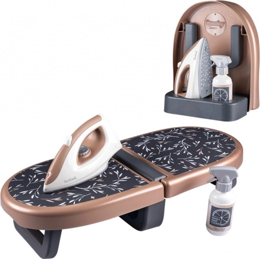 Faltbares Bügelbrett für kleine Räume