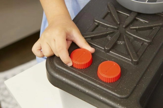 Realistisches Kochen mit Drehknöpfen