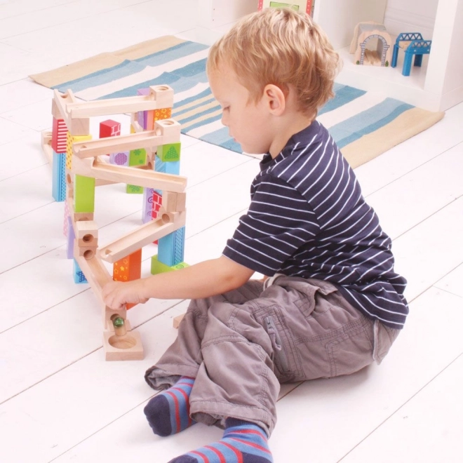 Bunte Holz-Murmelbahn von Bigjigs Toys