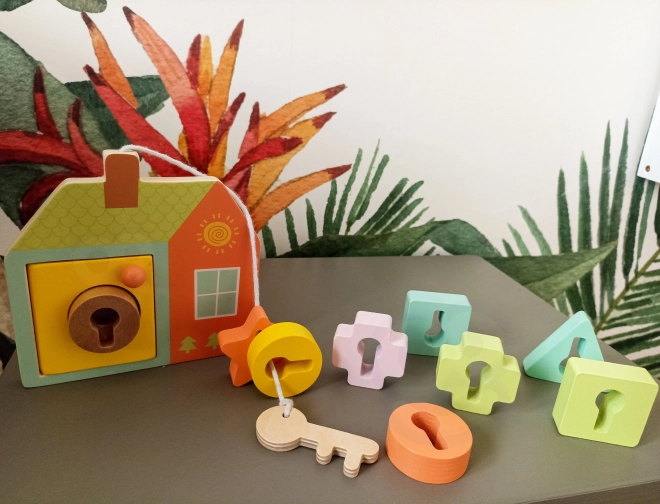 Classic World Montessori Holzfädelspiel Schlüssel und Türen 11 Stk.