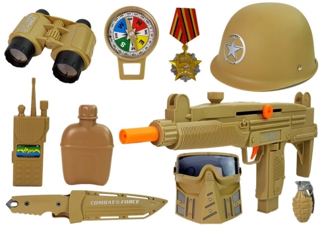Militärisches Spielzeugset mit Helm und Maske