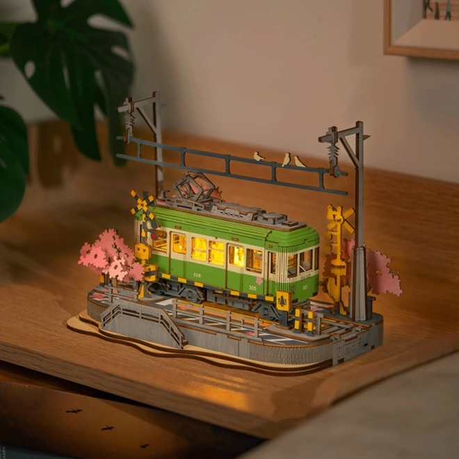 3D Holzpuzzle Japanische Straßenbahn mit Kirschblüten