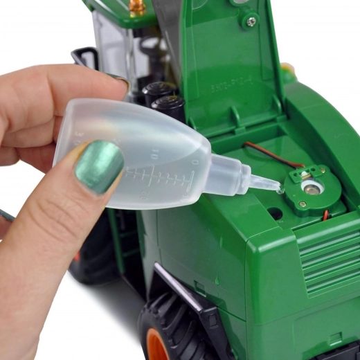 Einfaches Nachfüllen von Wasser für den Raucheffekt