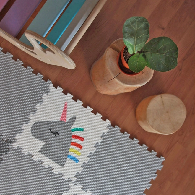 Kinder-Schaumstoffboden in Tier- und Regenbogen-Design