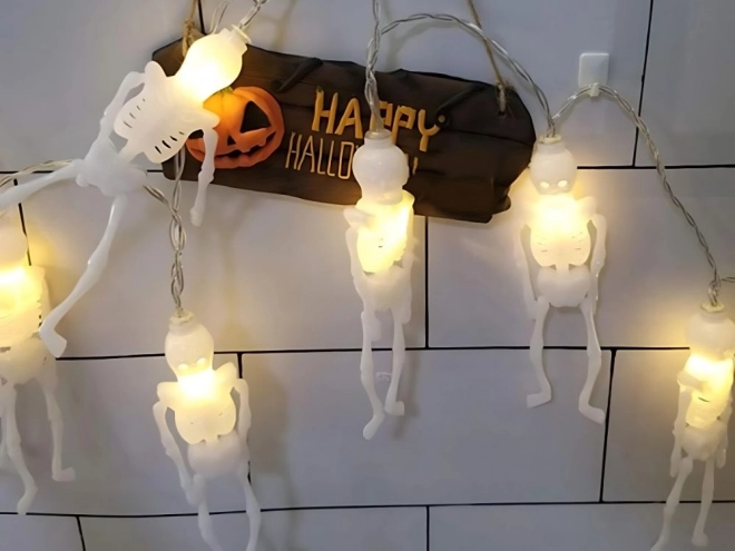 Halloween LED-Girlande mit Skeletten