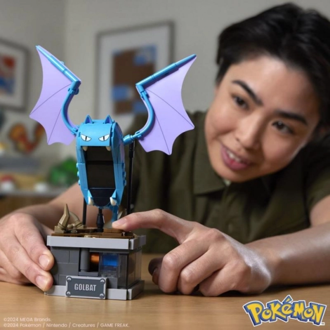 Mega Pokémon Golbat mit Bewegung