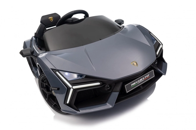 Auto lamborghini revuelto grau