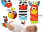 Rassel-Set für Babys – Socken und Handgelenkbänder, 4 Stück