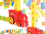 Interaktiver Zug, der Domino legt – 80 Teile