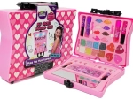 Kosmetikset für Mädchen mit Lidschatten und Nagellacken