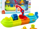 Badespielzeug Boot mit bunten Elementen, Kran, Haken, Entchen und Schildkröte