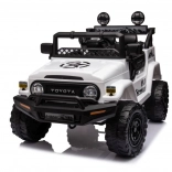 Kinderbatterieauto Toyota FJ weiß 4x4