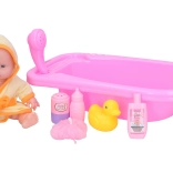 Baby mit Badewannenset