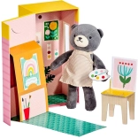 Plüschbärin im Malatelier PETIT COLLAGE