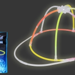 Leuchtende Kappe mit Stäbchen