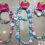 Set aus Holzperlen Halskette und Armband