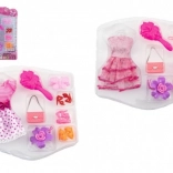 Set aus Kleidern und Accessoires für Puppen (Mix)