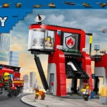 LEGO City Feuerwehrstation mit Feuerwehrauto