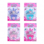 Set aus Kinderschmuck und Handschuhen mit Krone