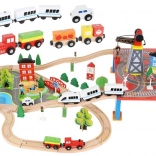 Holzeisenbahn mit batteriebetriebenen Zügen