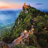 Trefl Puzzle Premium Plus Photo Odyssey: Weg, San Marino 1000 Teile